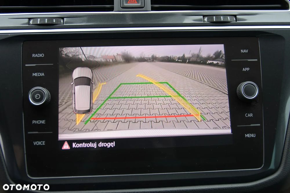 Volkswagen Tiguan - 37