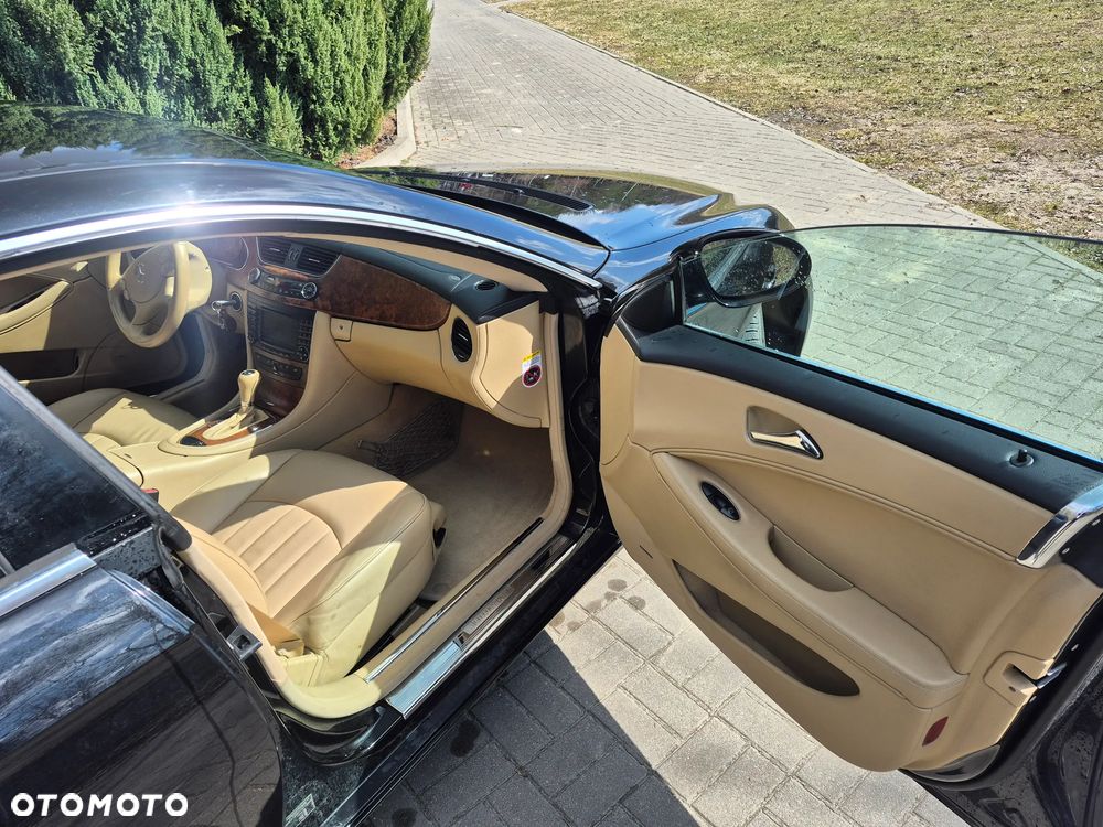 Mercedes-Benz CLS - 18
