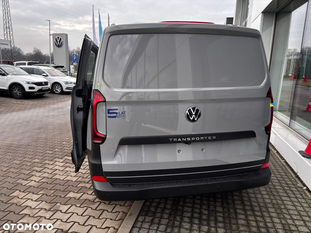 Volkswagen Transporter Plus PanAmericana 2,0 TDI 150 KM 8-aut L2 - 6