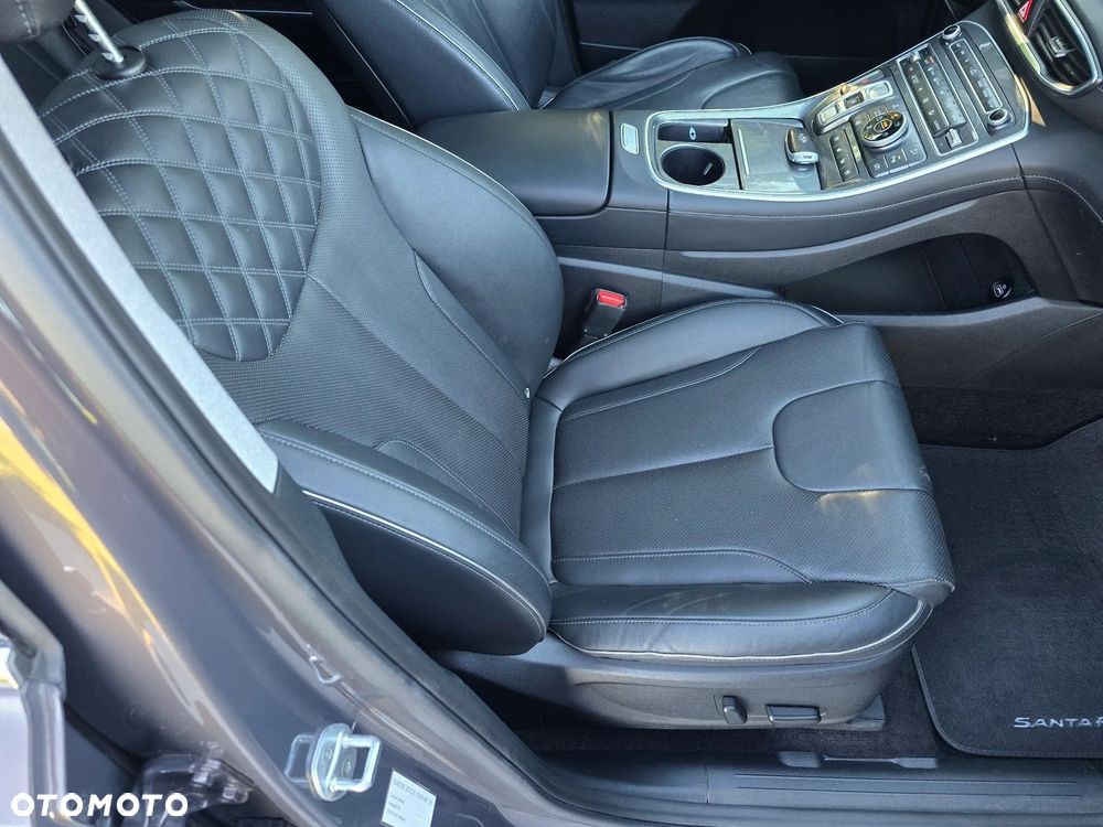 Hyundai Santa Fe 1.6 T-GDI PHEV Platinum 4WD - 28