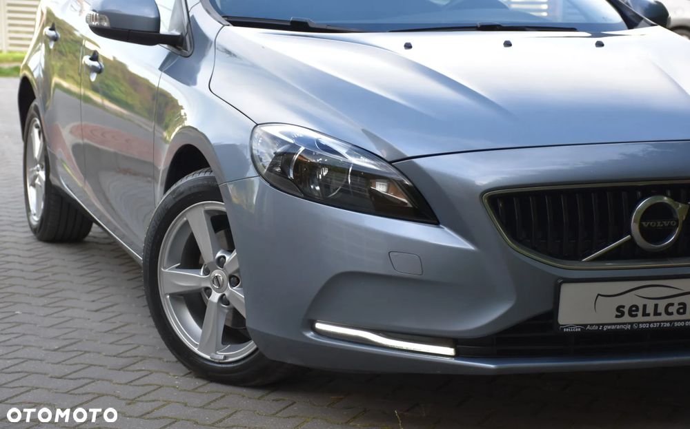 Volvo V40 D2 - 34