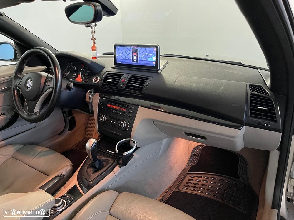 BMW 118 i Cabrio Auto - 17