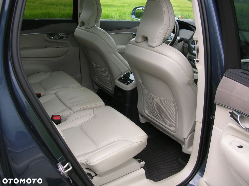 Volvo XC 90 T8 AWD Plug-In Hybrid Ultimate Bright 7os - 22