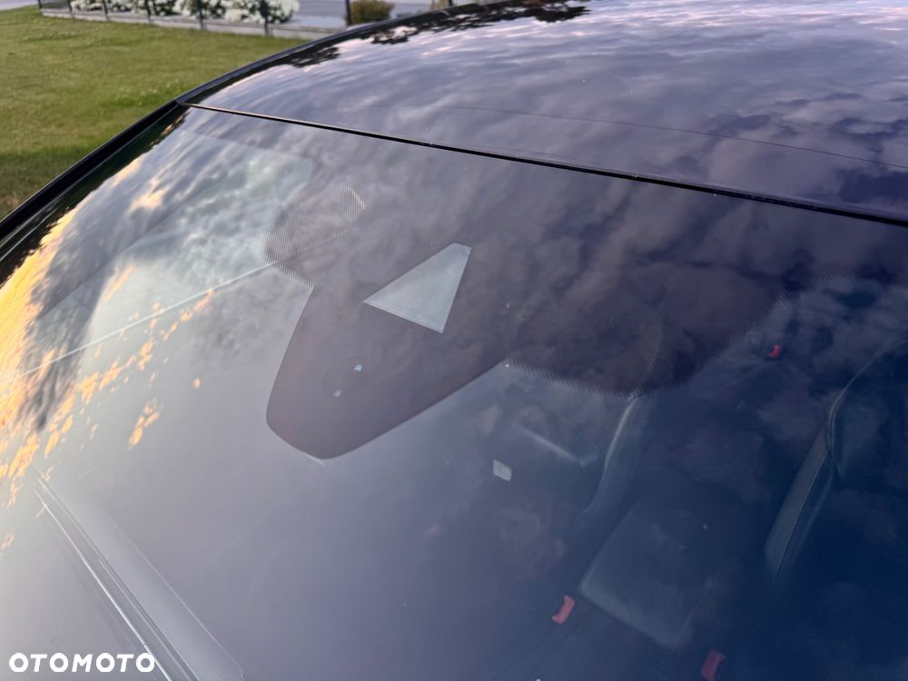 Volkswagen Arteon 2.0 TDI SCR 4Motion DSG R-Line - 34