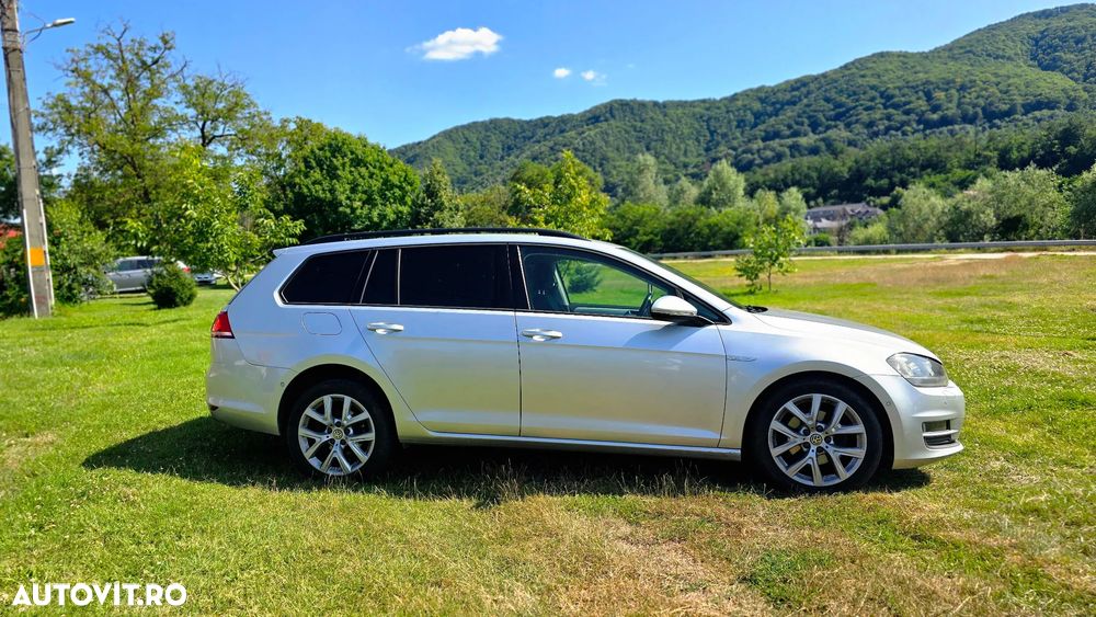 Volkswagen Golf - 4