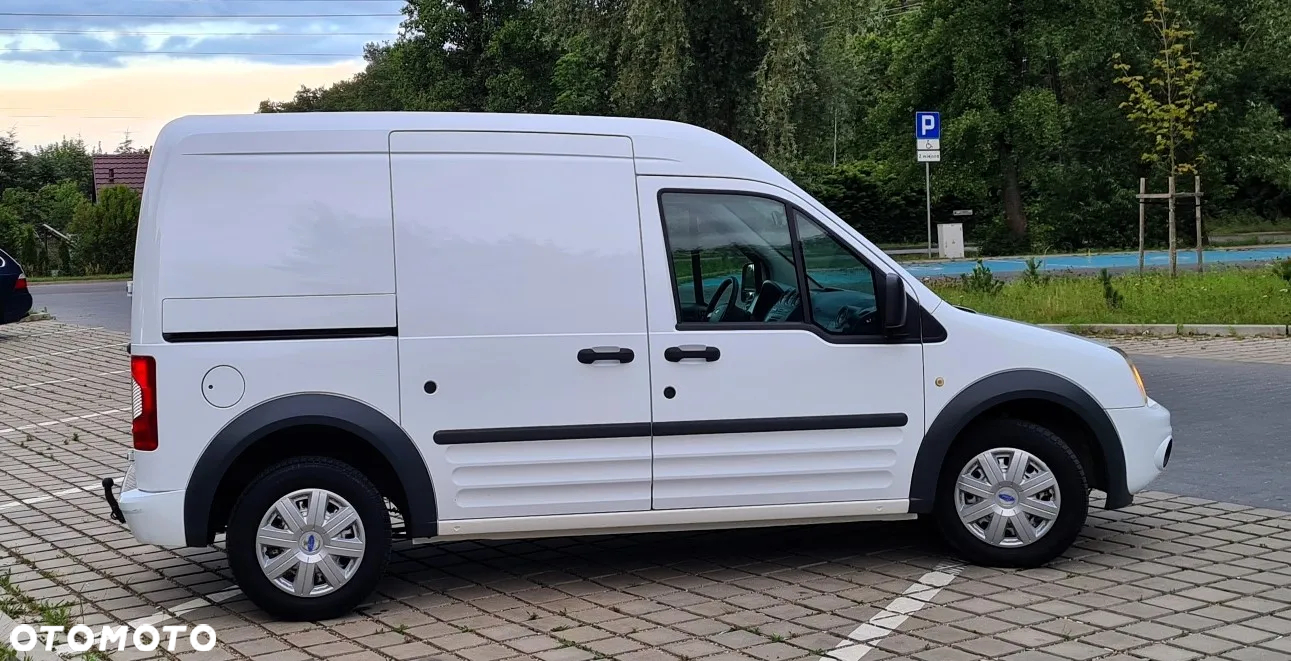 Ford TRANSIT TOURNEO CONNECT MAXI - 10