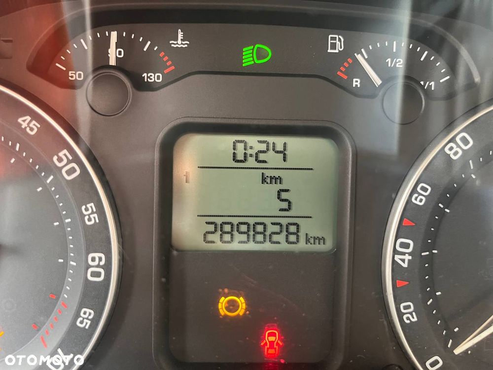 Skoda Octavia 1.6 FSI Classic - 13