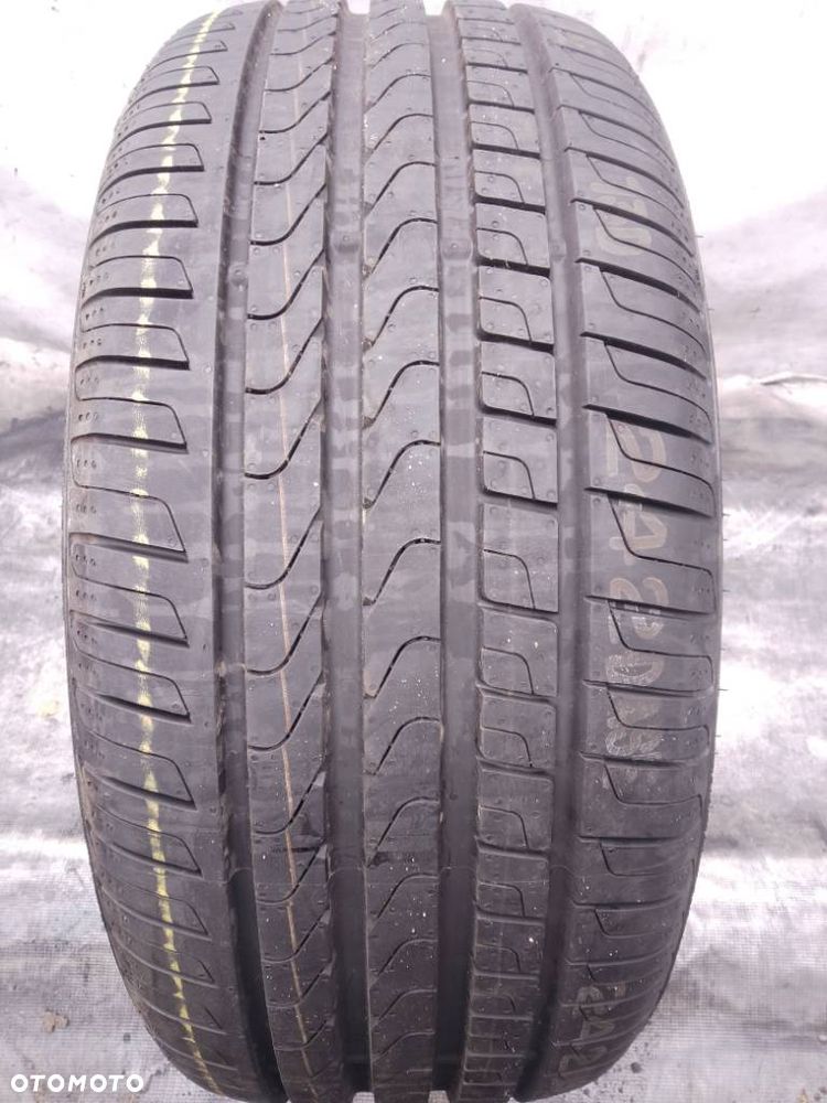 Pirelli Cinturato P7 235/40 R19 96W 2024 - 1