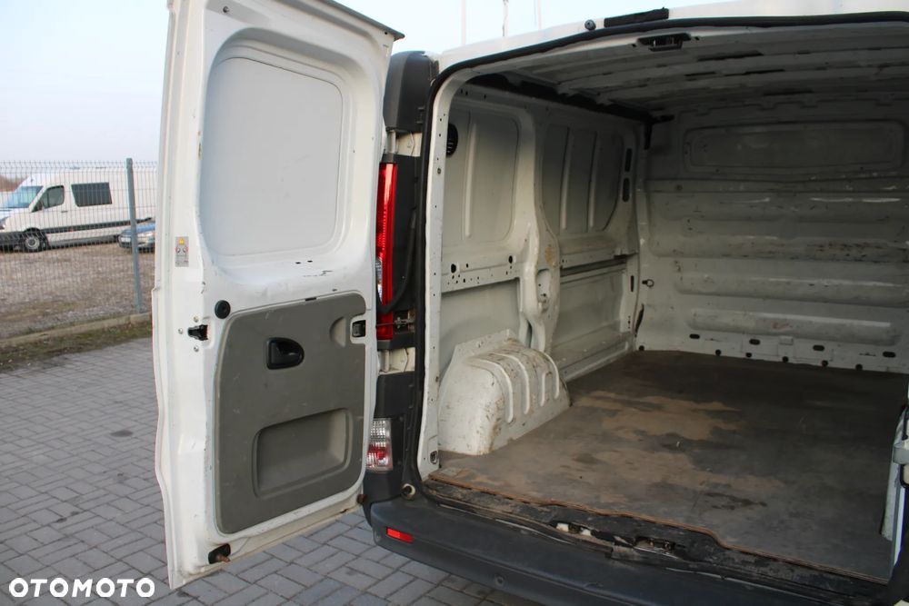 Renault Trafic - 21