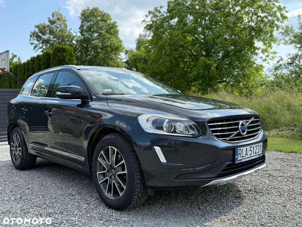 Volvo XC 60 D4 AWD Summum - 4