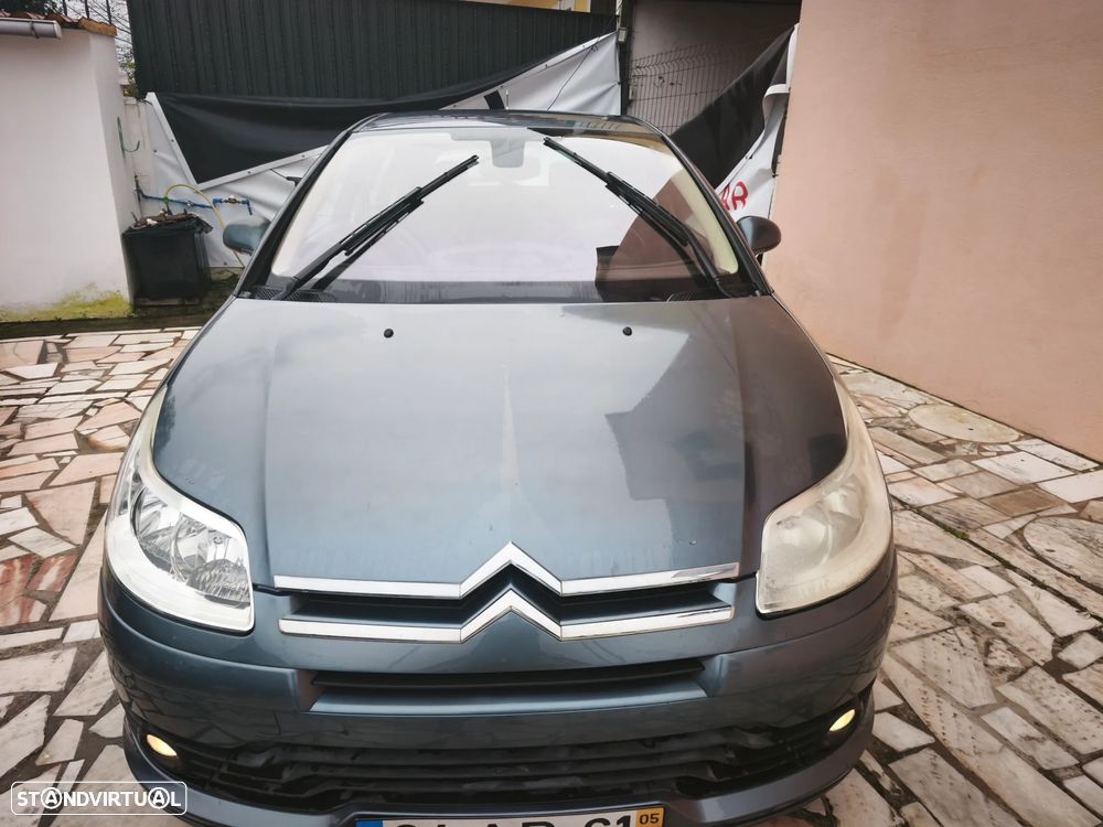 Citroën C4 1.6 HDi 110 VTR Pack - 40