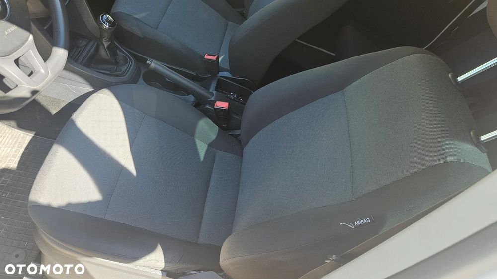 Volkswagen Caddy Mixt - 7