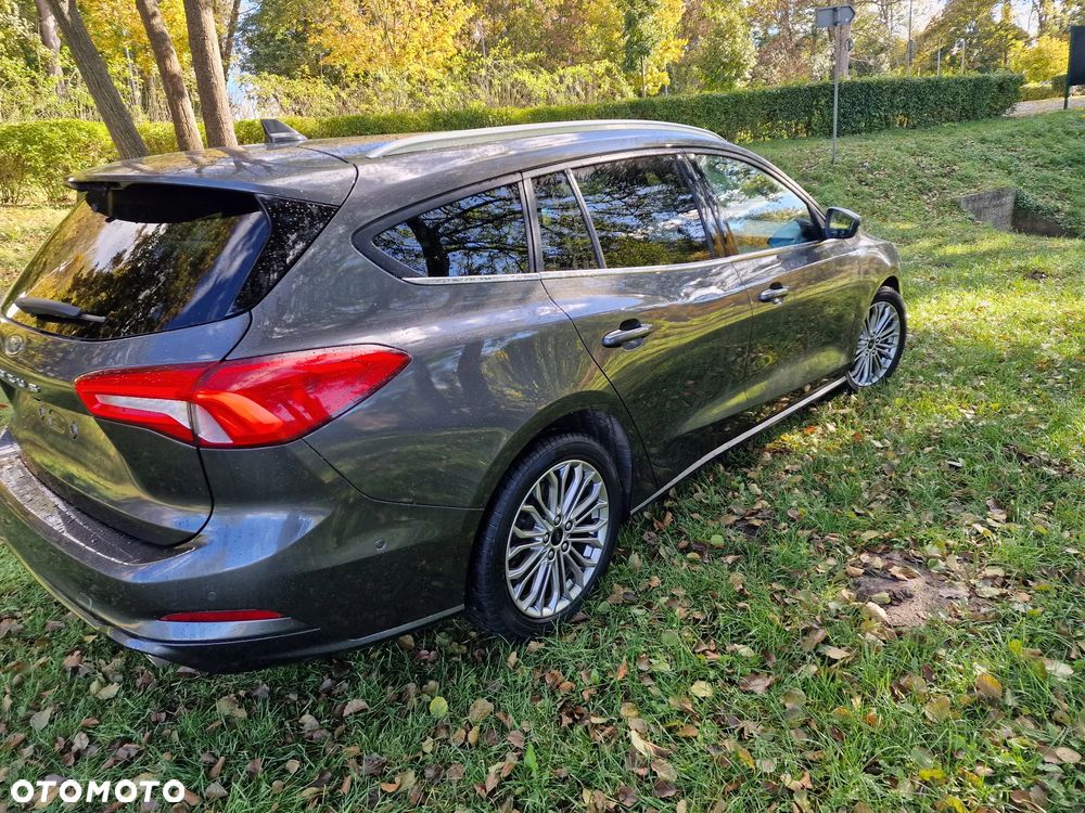 Ford Focus 1.0 EcoBoost Start-Stopp-System ST-LINE STYLE - 16