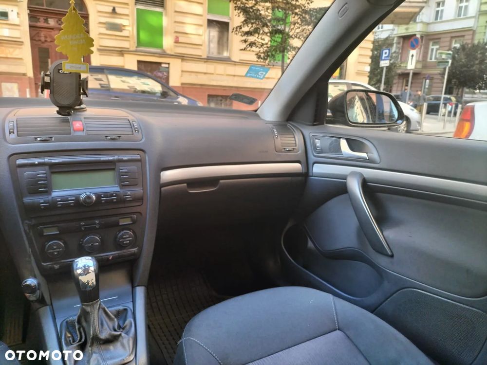Skoda Octavia - 7