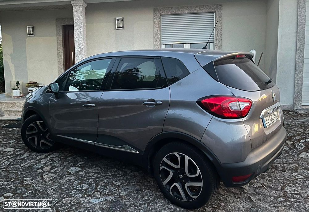 Renault Captur 1.5 dCi Exclusive - 6