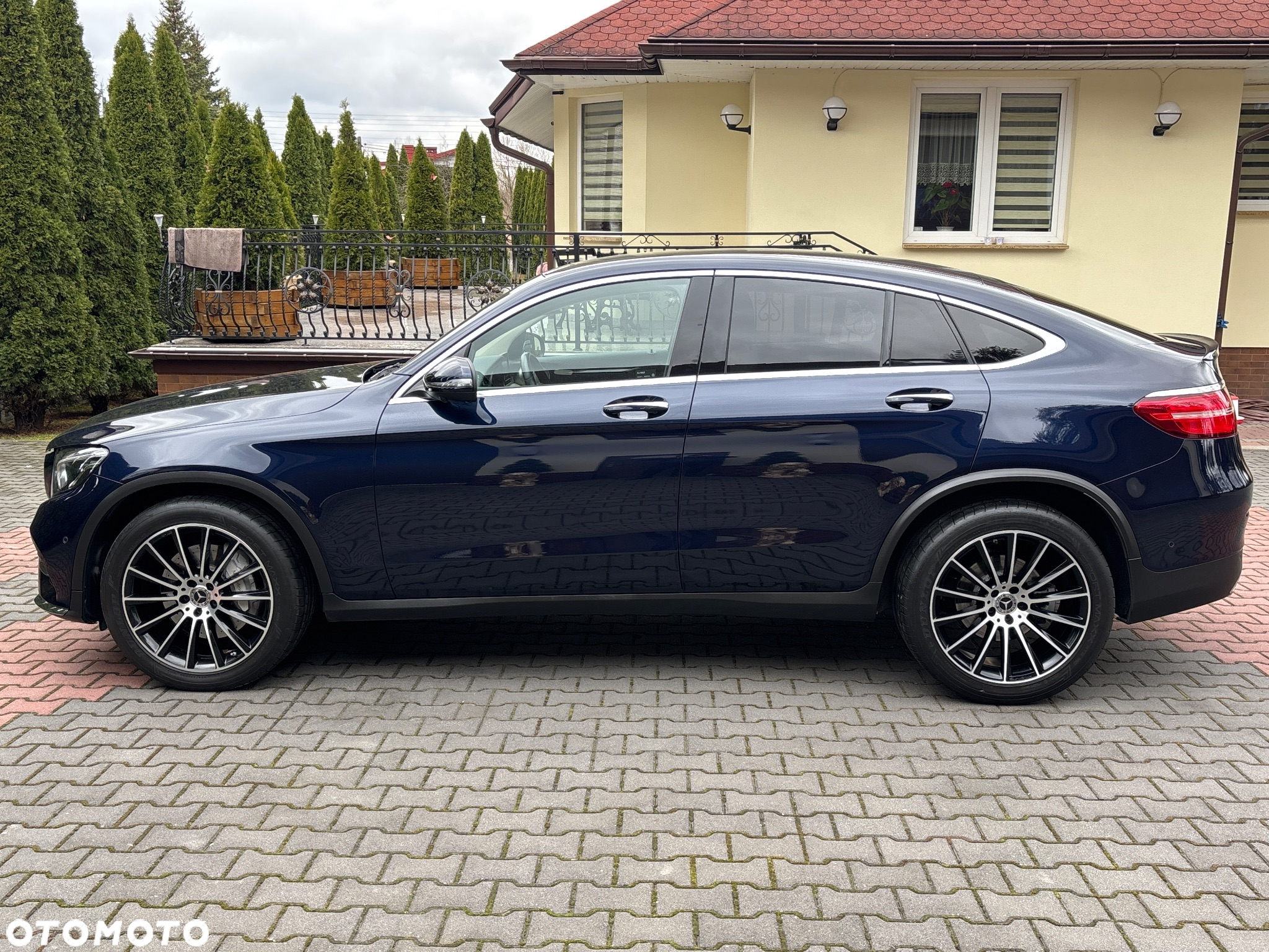 Mercedes-Benz GLC Coupe 250 4-Matic - 9