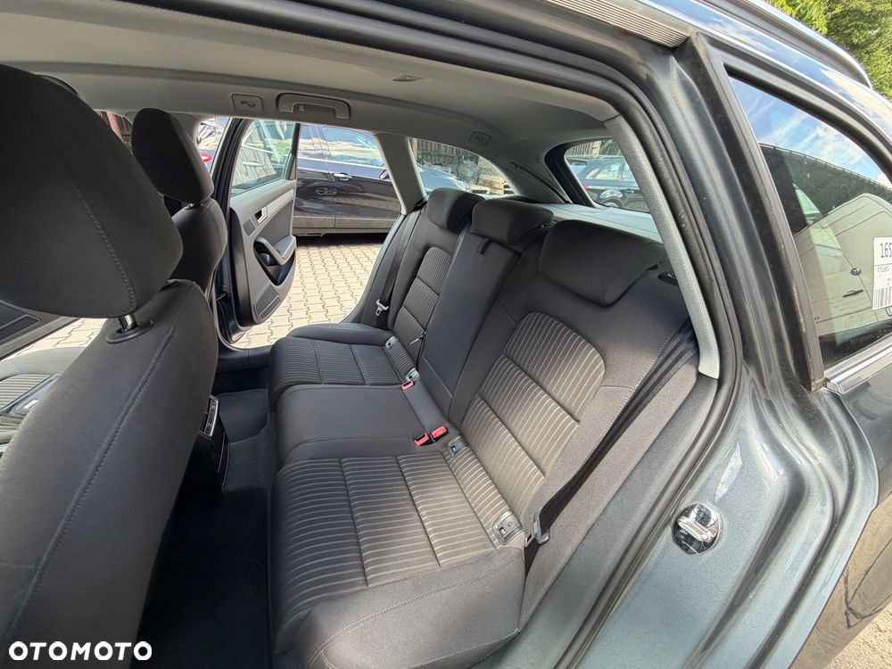 Audi A4 Avant - 14