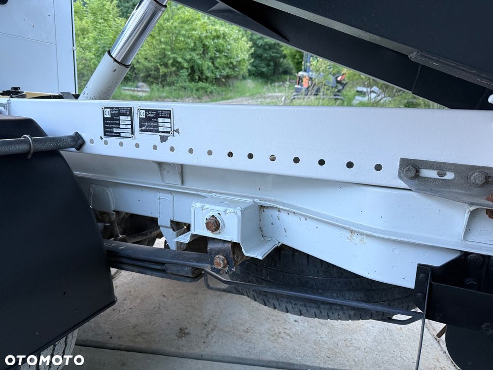Mercedes-Benz Sprinter 513 - 9