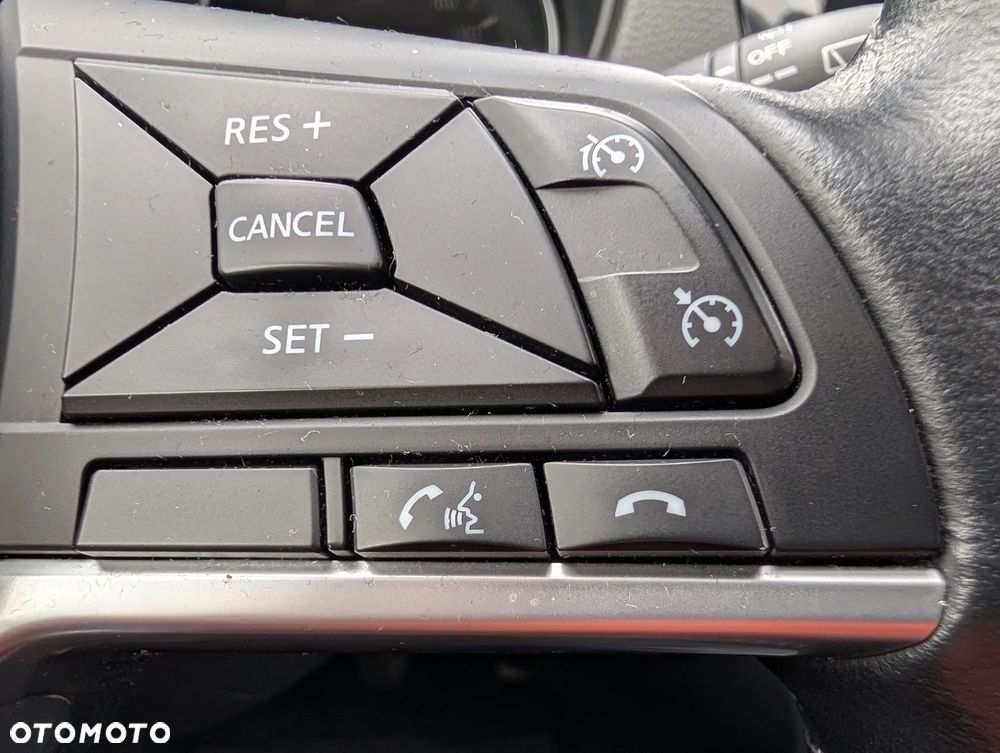 Nissan Qashqai 1.5 dCi N-Connecta - 30