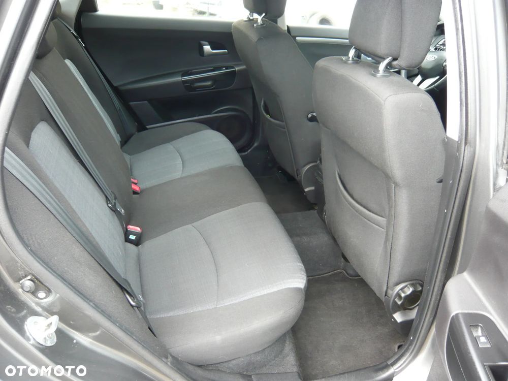 Kia Ceed 1.6 CVVT Vision - 26