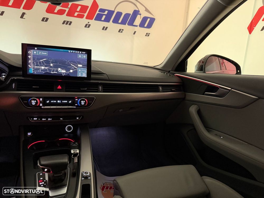 Audi A4 35 TDI S line S tronic - 52