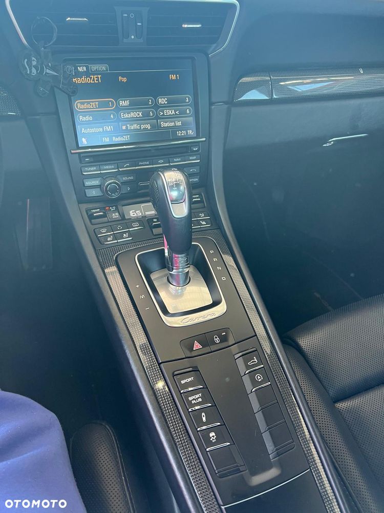 Porsche 911 Carrera S PDK 50 Jahre - 12