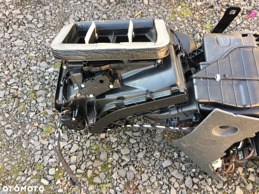 Audi A4 B9 Lift Nagrzewnice Dmuchawa 8W1820001AJ 2023r - 12