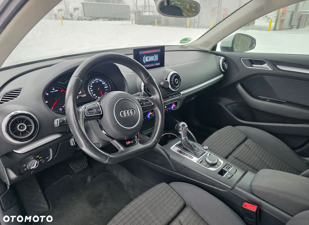 Audi A3 Sportback 2.0 TDI S tronic Ambition - 18