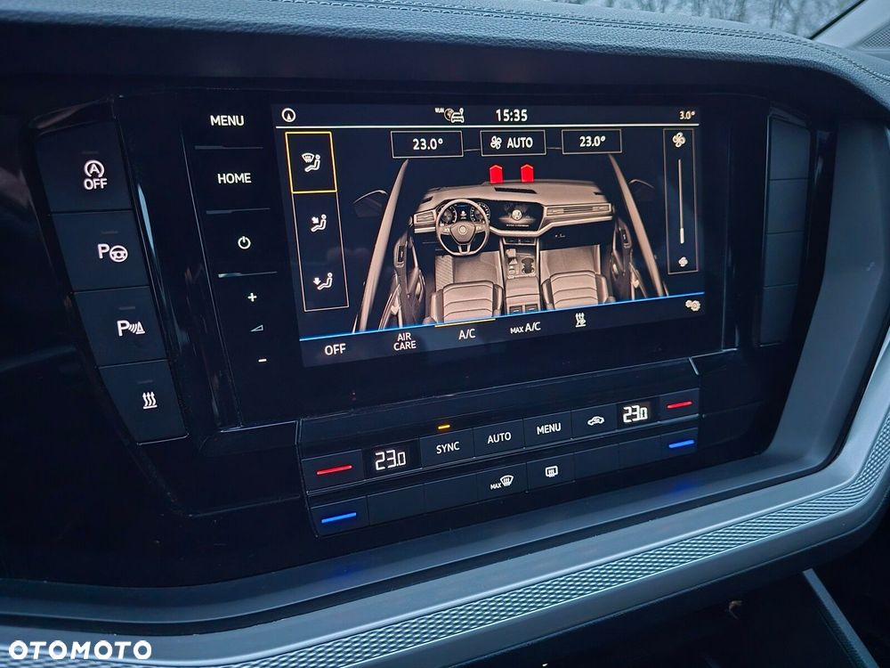 Volkswagen Touareg - 19