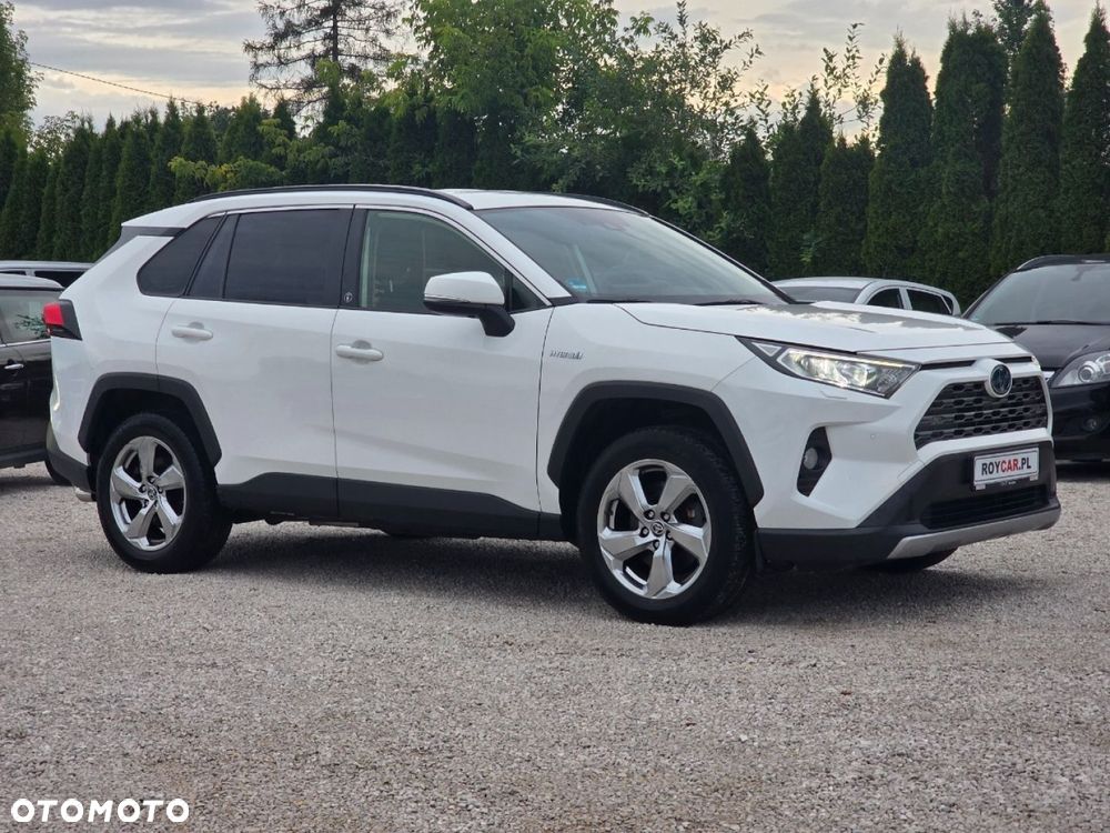 Toyota RAV4 2.5 4x4 Team Deutschland - 8