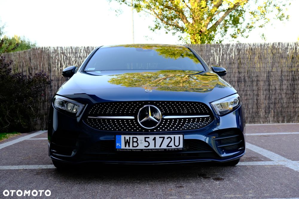 Mercedes-Benz Klasa A 200 AMG Line 7G-DCT - 3