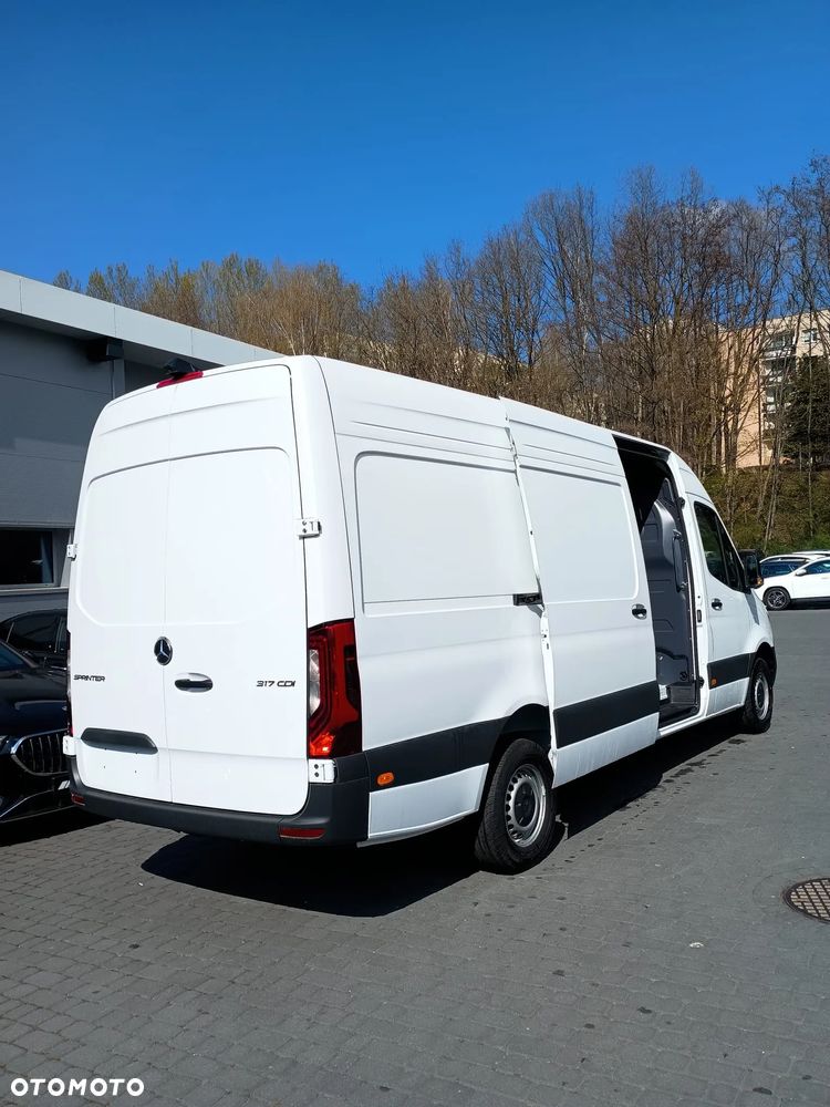 Mercedes-Benz Sprinter 317 Furgon L3H2 - 3