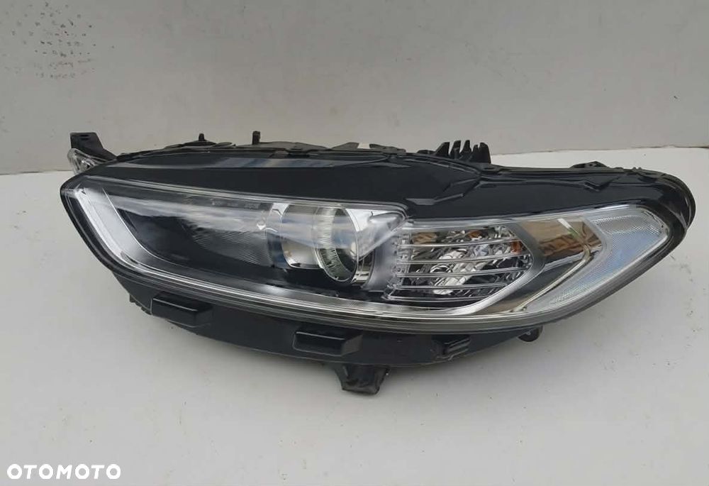 Lampa Lewa Ford Mondeo Mk5 soczewka Europa bdb stan