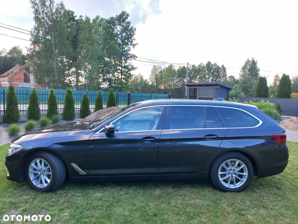 BMW Seria 5 520i - 3