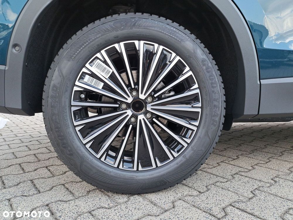 Volkswagen Tiguan - 19