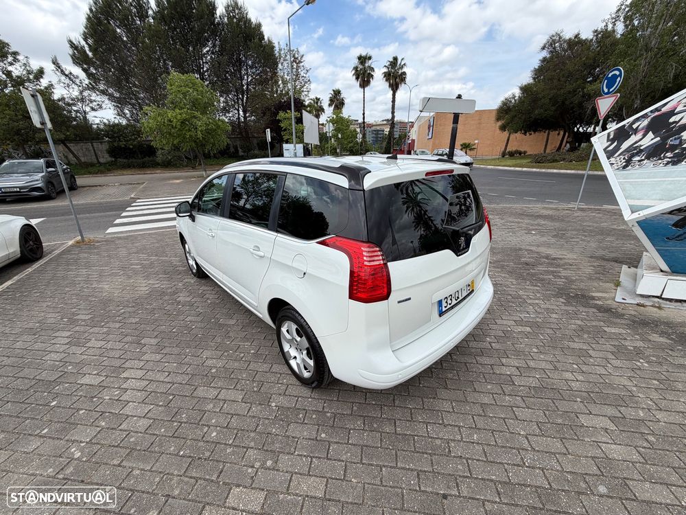 Peugeot 5008 1.6 BlueHDi Style EAT6 - 10