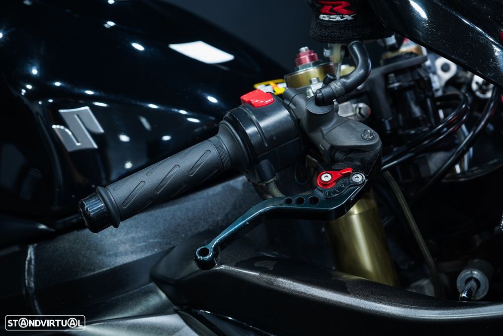 Suzuki GSX-R K5 - 8