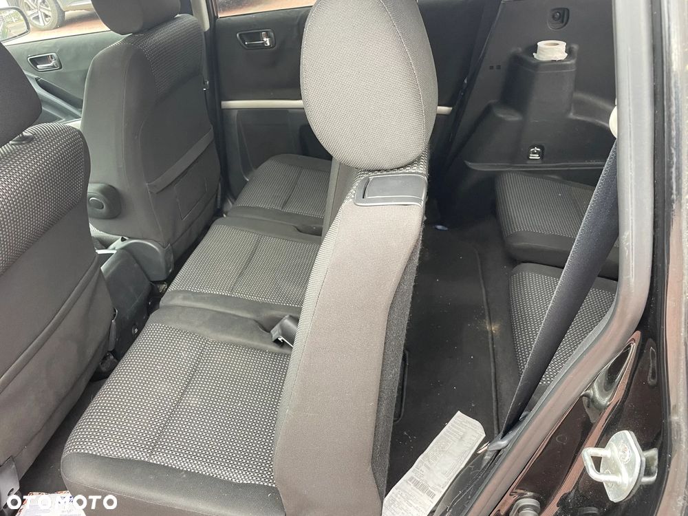 Toyota Corolla Verso 2.2 D-CAT DPF Sol - 16