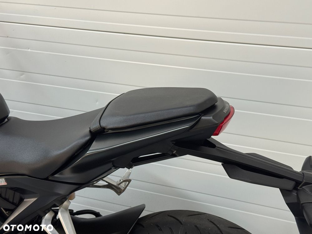 Honda CB - 19