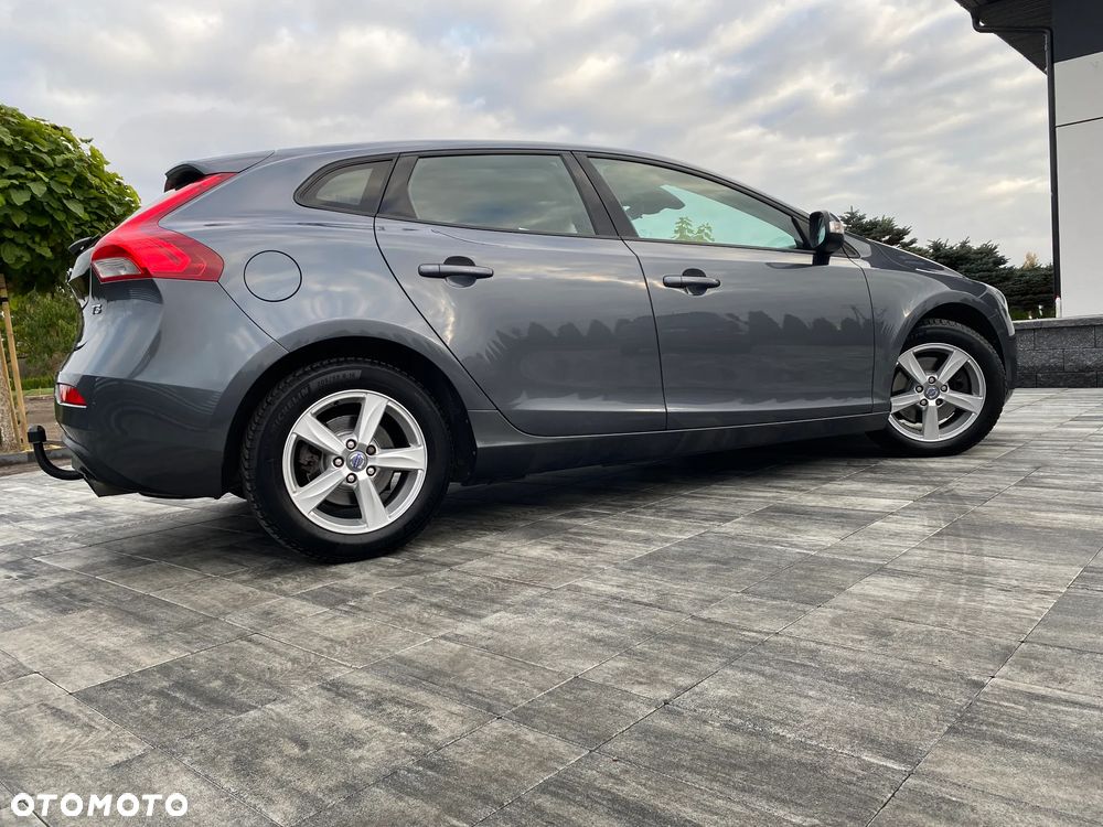 Volvo V40 T3 Momentum - 20