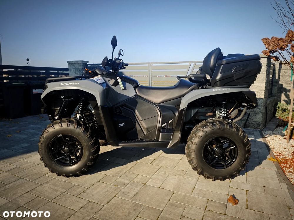 Can-Am Outlander Max - 3