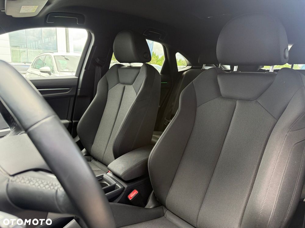 Audi Q3 Sportback - 18