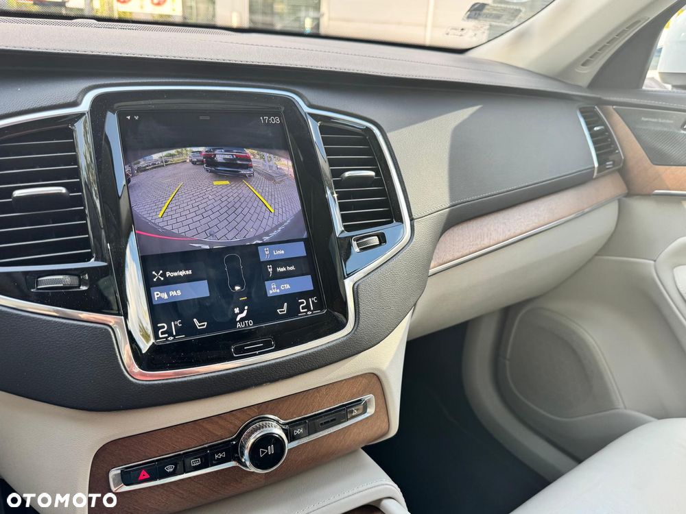 Volvo XC 90 D5 SCR AWD Inscription 7os - 11