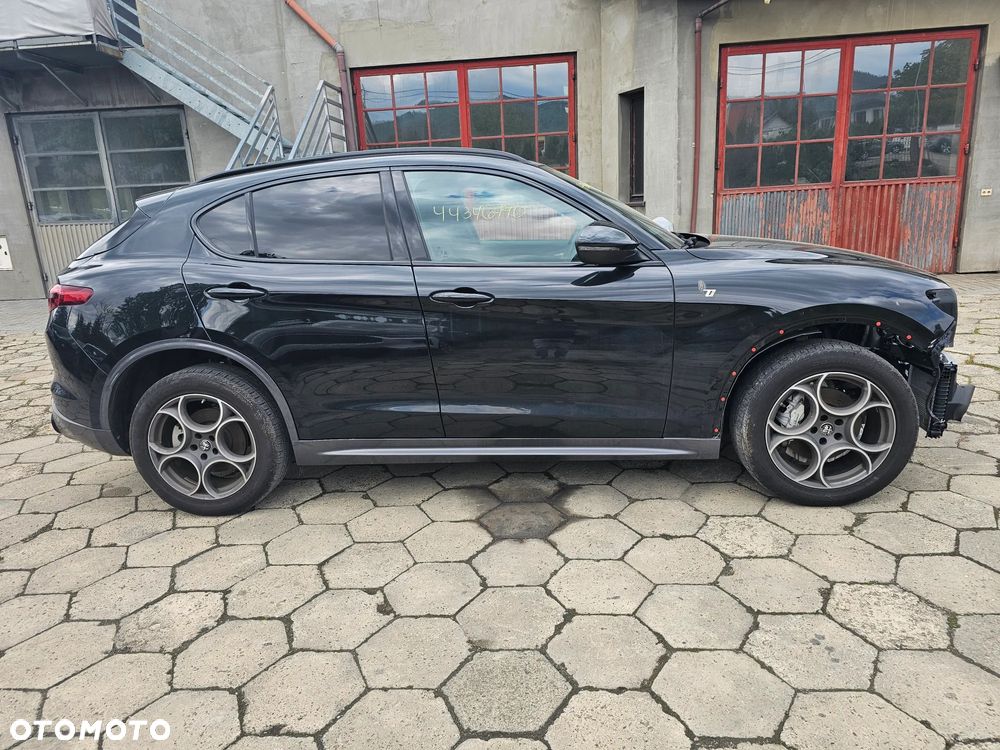 Alfa Romeo Stelvio 2.0 Turbo TI Q4 - 3
