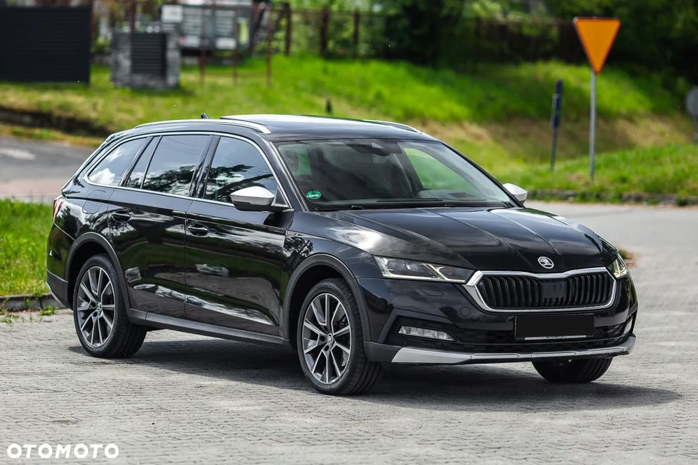 Skoda Octavia 2.0 TDI DSG 4x4 Scout First Edition - 4