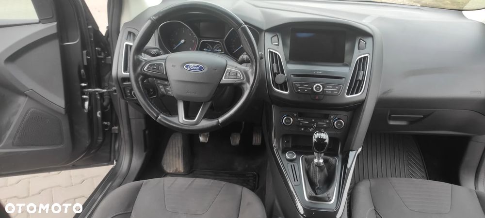 Ford Focus 1.5 TDCi Titanium - 18