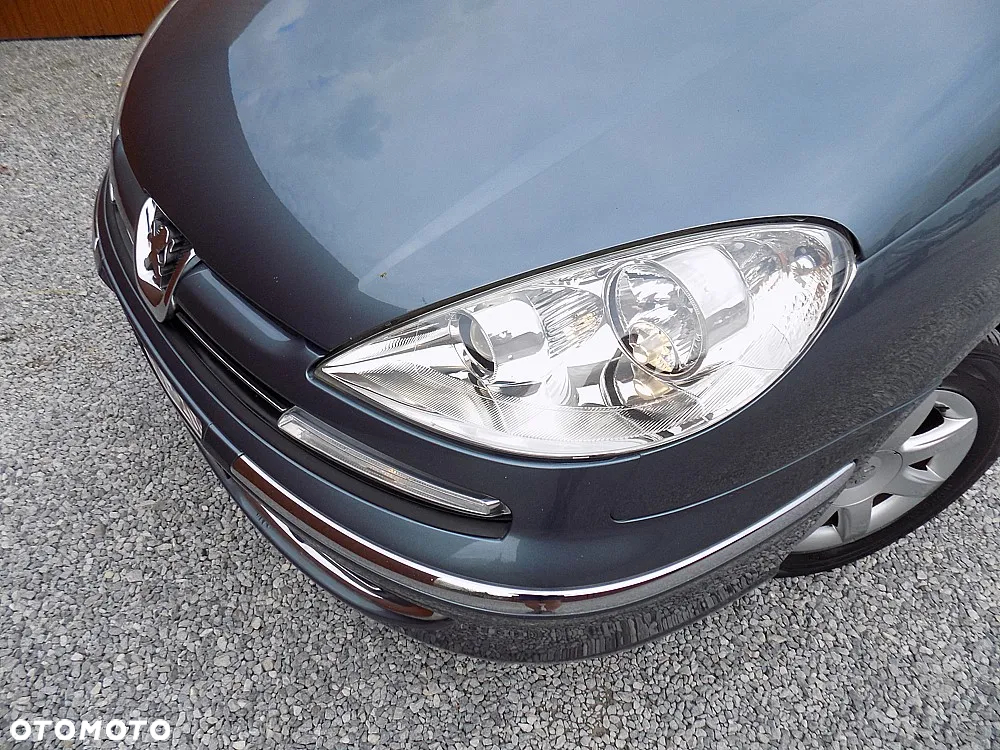 Peugeot 807 2.0 HDi Premium Euro5 - 24