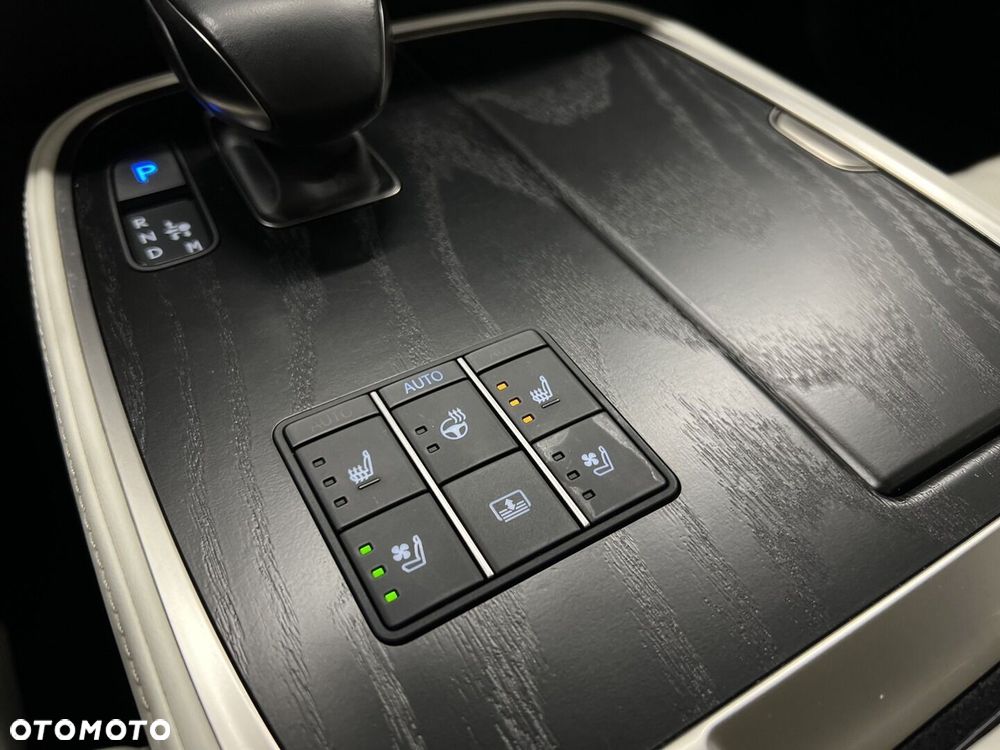 Lexus LS 500h Omotenashi AWD - 36