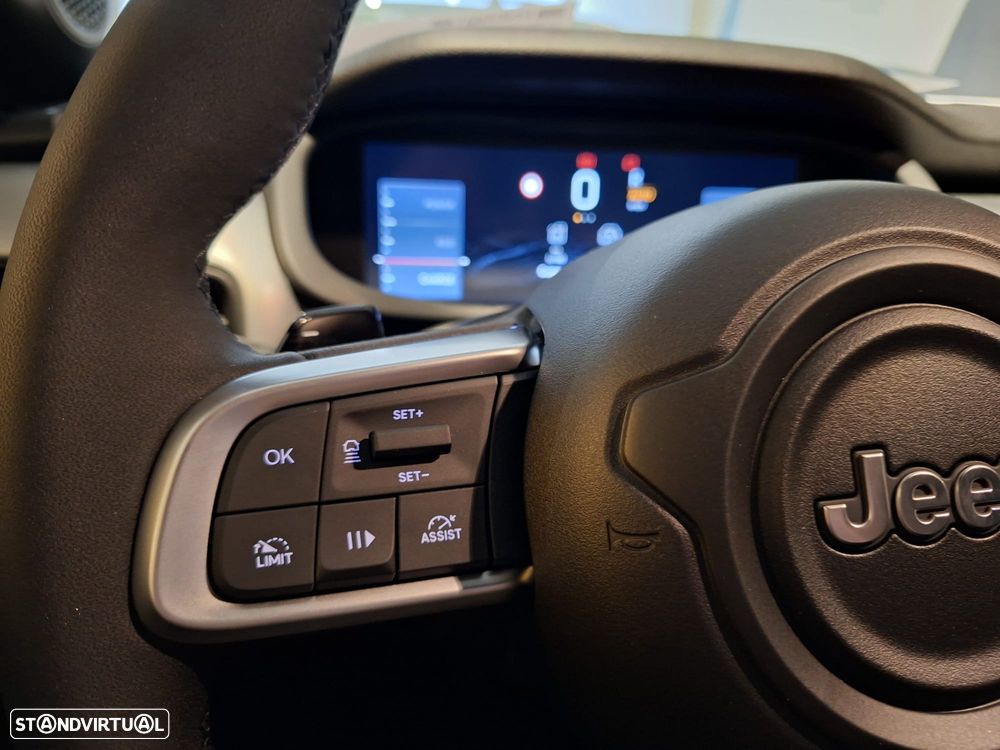 Jeep Avenger 1.2 4xe Hybrid eAWD Upland - 10