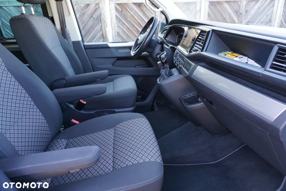 Volkswagen California - 17